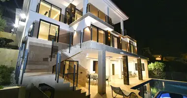 Villa 4 bedrooms with Balcony, with Intercom, with Elevator in Altea, Spain