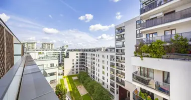 Wohnung 5 zimmer in Warschau, Polen