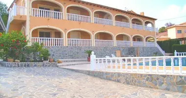 Villa 10 bedrooms with parking, with Terrace, with Garage in Calp, Spain