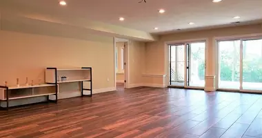 2 bedroom house in Easton, United States