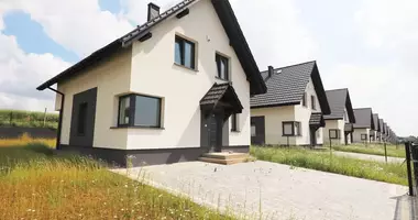 4 room house in Wielka Wies, Poland