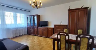 Wohnung 3 zimmer in Warschau, Polen