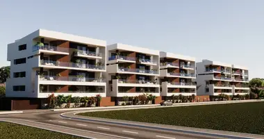 Apartamento 3 habitaciones en Larnaca, Chipre