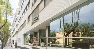 Mieszkanie 3 pokoi w Castell-Platja d Aro, Hiszpania