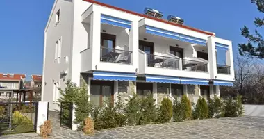 Hotel 280 m² in Nikiti, Griechenland