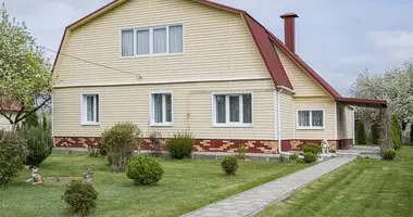 Casa en Voziera, Belarús