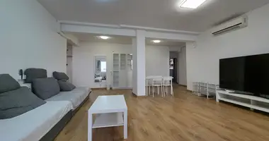 4 bedroom apartment in Warsaw, Poland