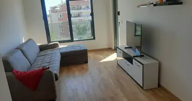 Apartamento 1 habitacion con aparcamiento en Budva, Montenegro