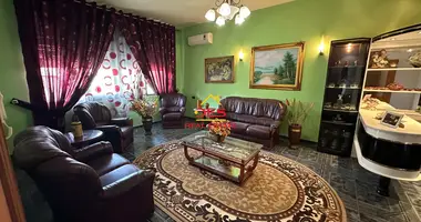 Willa 6 pokojów w Sheq i Vogel, Albania