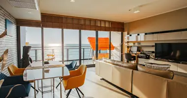 Condo 2 bedrooms with Balcony, with Furnitured, with Elevator in Na Kluea, Thailand