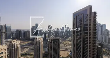 Mieszkanie 2 pokoi w Dubaj, Emiraty Arabskie