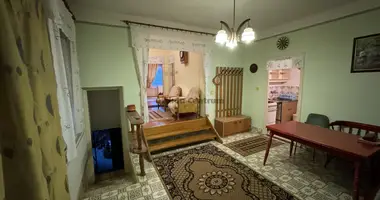 4 room house in Mocsa, Hungary