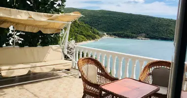 Villa 3 Zimmer in Kruce, Montenegro