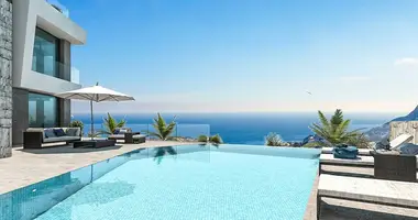 Villa 4 bedrooms in Calp, Spain