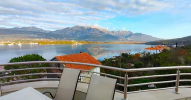 Wohnung 3 Zimmer in Radovici, Montenegro