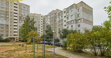 Apartamento 3 habitaciones en Minsk, Bielorrusia