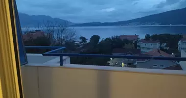Apartamento 1 habitación en Baosici, Montenegro