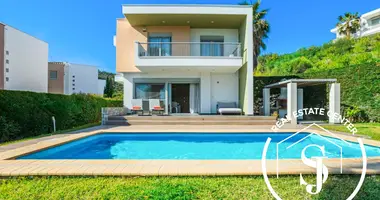 Villa 5 bedrooms in Pefkochori, Greece