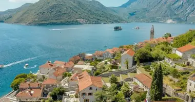 Villa  mit Am Meer in Stoliv, Montenegro