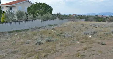 Grundstück in Loutraki, Griechenland