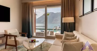 Villa  mit Möbliert, mit Meerblick, mit Schwimmbad in Kotor, Montenegro
