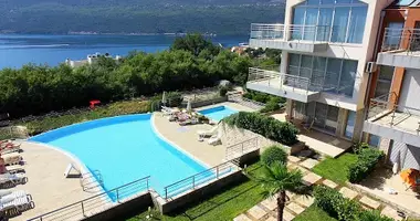 Apartamento 1 habitacion en Zelenika-Kuti, Montenegro