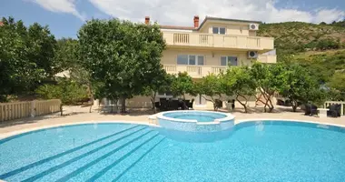 Villa 6 chambres dans Tivat, Monténégro