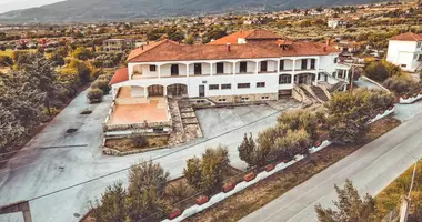 Отель 2 700 м² в Лептокарья, Греция