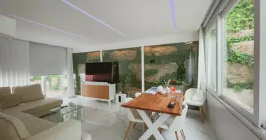 2 bedroom apartment in Marbella, Spain