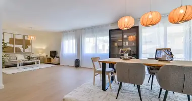 Apartamento 4 habitaciones en Izhevsk, Rusia