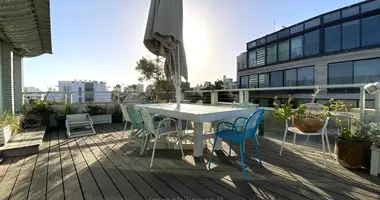 Appartement 2 chambres dans Tel Aviv-Yafo, Israël