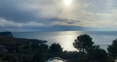 3 bedroom apartment in Sveti Stefan, Montenegro