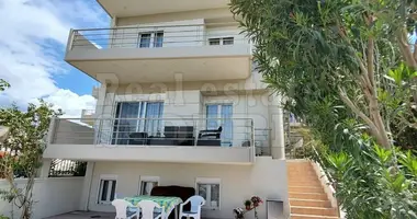 3 bedroom house in Municipality of Loutraki and Agioi Theodoroi, Greece