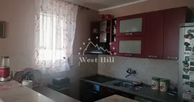 Wohnung 3 Zimmer in Dobrota, Montenegro