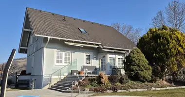 Casa 6 habitaciones en Langenzersdorf, Austria