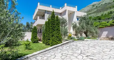 4 bedroom house in Montenegro