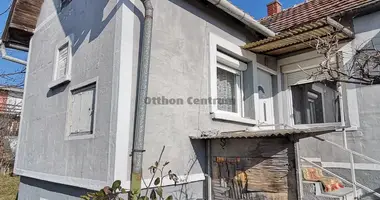 2 room house in Revfueloep, Hungary