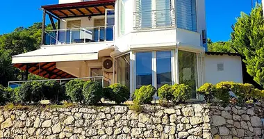 Villa en Muratpasa, Turquía