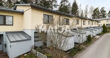 3 bedroom apartment in Helsinki sub-region, Finland