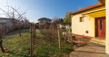 2 room house in Kistarcsa, Hungary