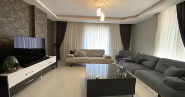 Apartamento 4 habitaciones en Antalya, Turquía