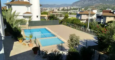 Villa 4 rooms with parking, with Sea view, with Swimming pool in Alanya, Turkey