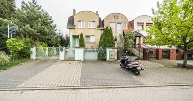 Дом в Познань, Польша