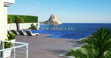 Villa 4 bedrooms with Sea view, with Garden, with First Coastline in Calp, Spain