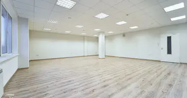 Oficina 84 m² en Minsk, Bielorrusia