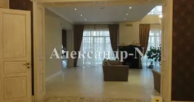 5 room house in Odessa, Ukraine