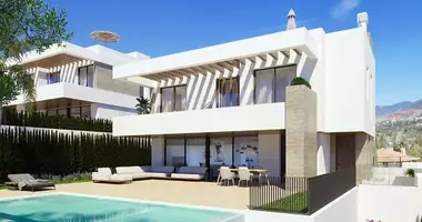 Villa 4 bedrooms with Air conditioner, with Sea view, with parking in Estepona, Spain
