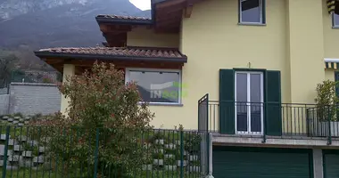 Villa 3 zimmer in Italien