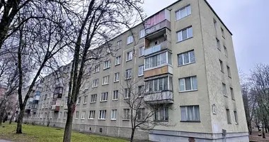 Apartamento 3 habitaciones en Minsk, Bielorrusia