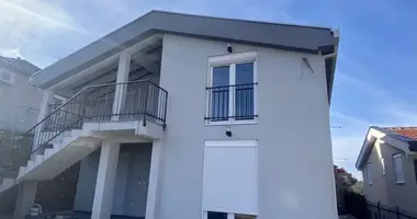 Casa 4 habitaciones en Montenegro